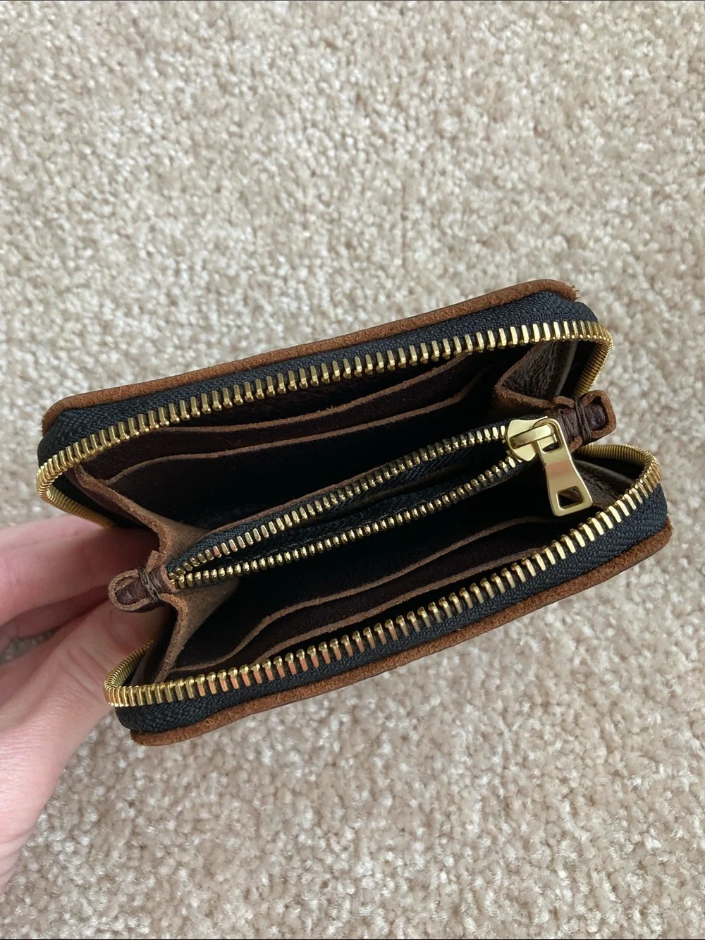 PLG small zip wallet